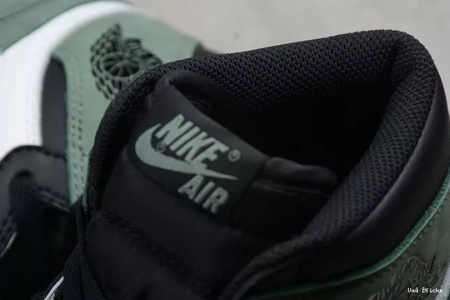 Comfortable Green" Retro 555088- Air "Clay 329 7967 1 Jordan 1107